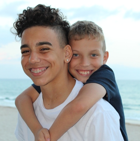 Meet your Posher, Crystal - Picture 5 of 14